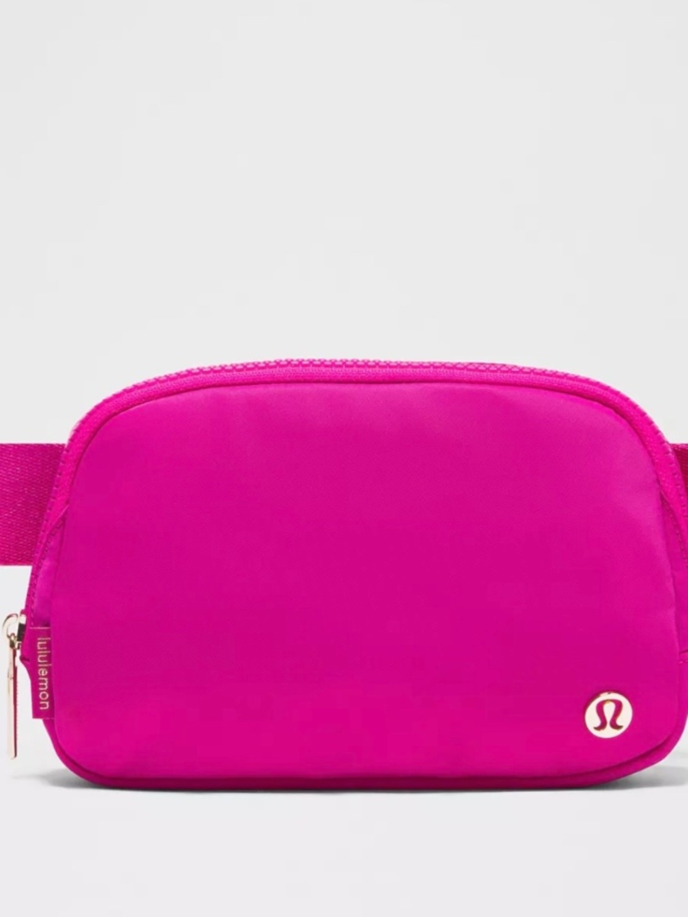 Lululemon Everywhere Belt Bag 1L in Pink Flare/Gold